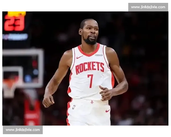 杜兰特与萌娃石头剪子布两连胜,暖心互动萌翻全场